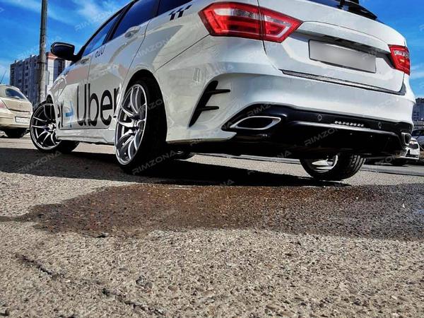 Lada Vesta SW на литых дисках Work Emotion CR Kiwami R18 - Фото № 3