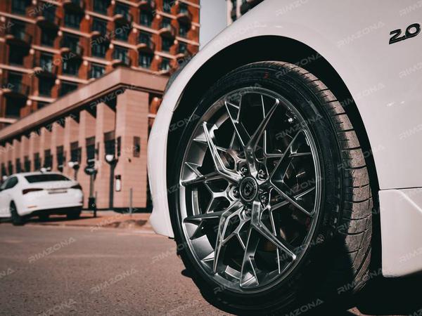 Infiniti q50 на литых дисках HRE ff10 R19 - Фото № 4