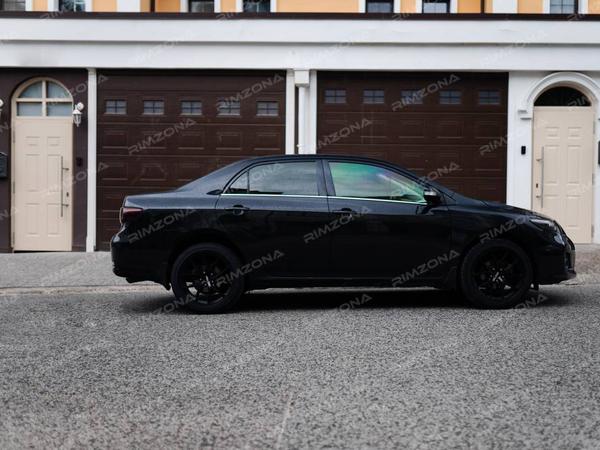 Toyota Corolla на литых дисках BBS FI-R R17 - Фото № 3