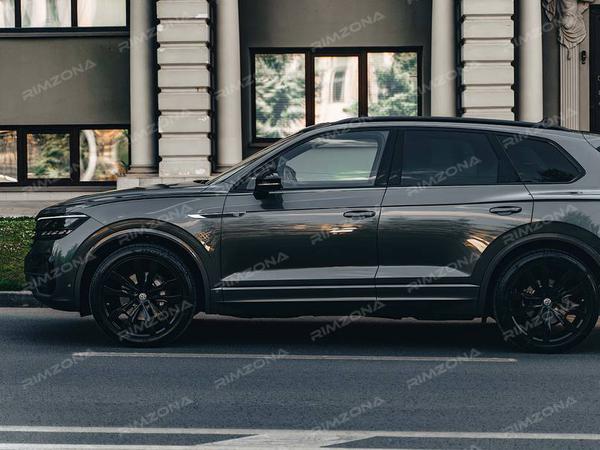 Volkswagen Touareg на кованых дисках в стиле Tiguan R-line R21 - Фото № 3
