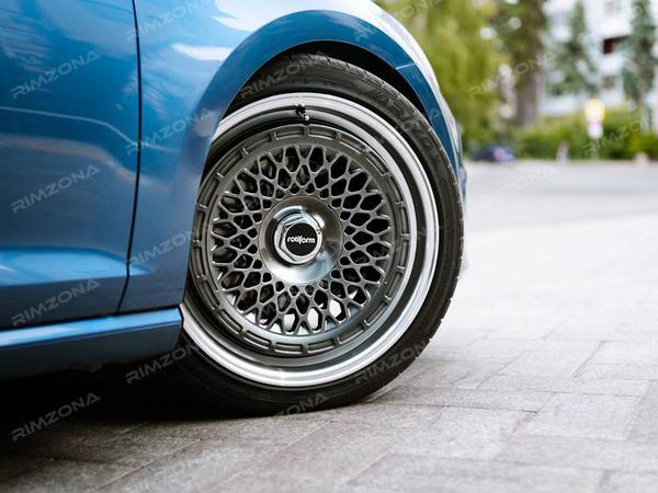Volkswagen Golf 7 на литых дисках Rotiform R18 - Фото № 4