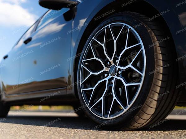 KIA cerato на литых дисках в стиле VOSSEN HF2 R18 - Фото № 8