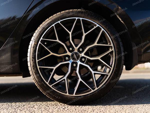 KIA cerato на литых дисках в стиле VOSSEN HF2 R18 - Фото № 7