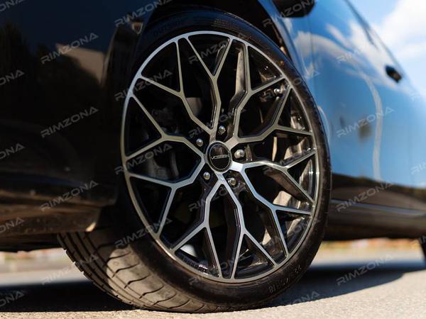 KIA cerato на литых дисках в стиле VOSSEN HF2 R18 - Фото № 3