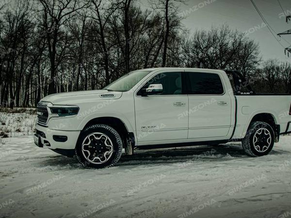 DODGE RAM 1500 НА КОВАНЫХ ДИСКАХ В СТИЛЕ RAM TRX 1500 R20 - Фото № 4