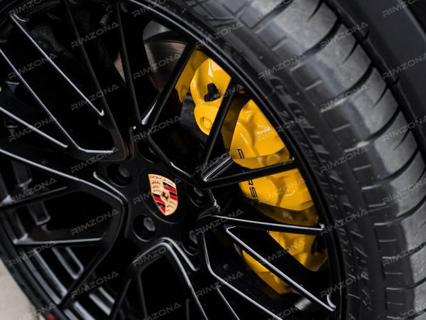 PORSCHE CAYENNE НА ЛИТЫХ ДИСКАХ В СТИЛЕ PORSCHE RS SPYDER R20 - Фото № 8