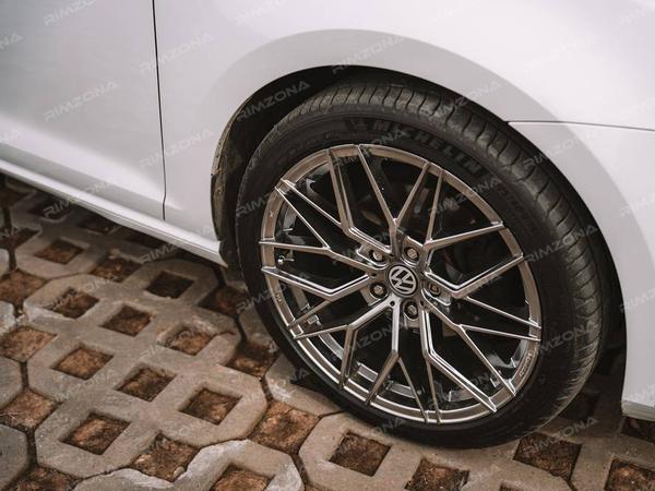 Volkswagen Golf на литых дисках VORSTEINER VFF-107 R18 - Фото № 7