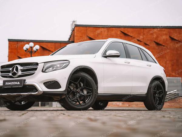 Mercedes-Benz GLC на литых дисках flow forged FF522 R19 - Фото № 1