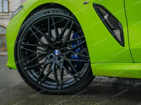 BMW M8 НА КОВАНЫХ ДИСКАХ В СТИЛЕ BMW 818 STYLE R21 - Фото № 4