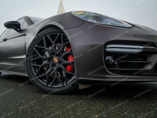 PORSCHE Panamera на кованых дисках В СТИЛЕ VOSSEN HF-2 R21 - Фото № 2