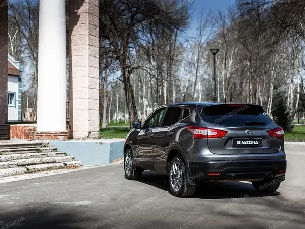 Nissan Qashqai на литых дисках в стиле hre ff10 R20 - Фото № 7