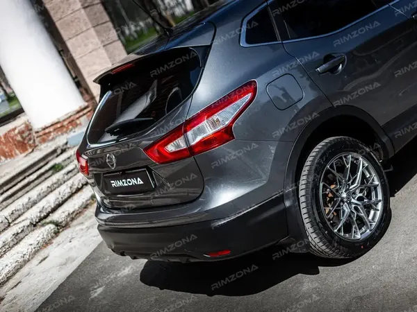 Nissan Qashqai на литых дисках в стиле hre ff10 R20 - Фото № 6