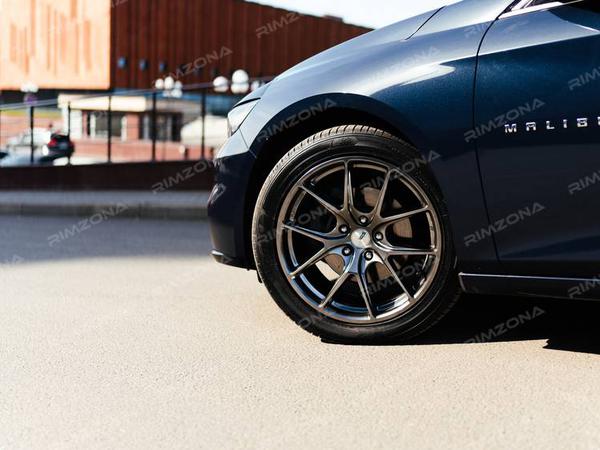 Chevrolet Malibu на литых дисках в стиле HRE P101 R18 - Фото № 6