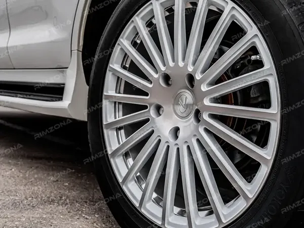 LEXUS LX НА КАСТОМНЫХ КОВАНЫХ ДИСКАХ R21 - Фото № 6