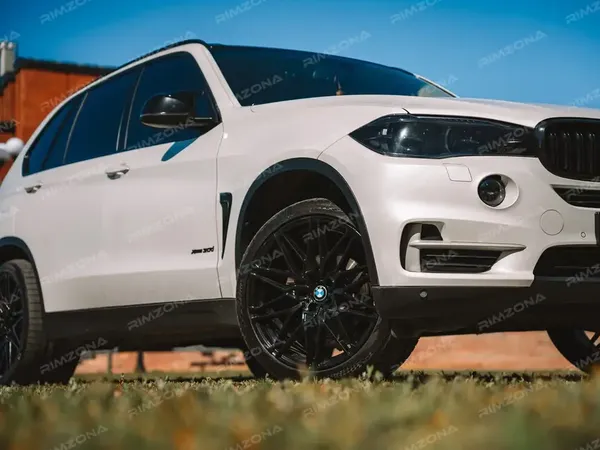 BMW X5 НА ЛИТЫХ ДИСКАХ В СТИЛЕ BMW 818 STYLE R21 - Фото № 4