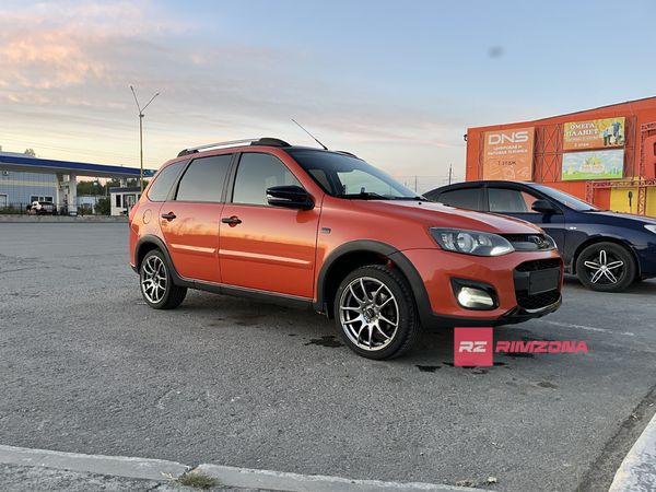 Lada Kalina Cross на дисках WORK EMOTION CR-KIWAMI R16 - Фото № 3
