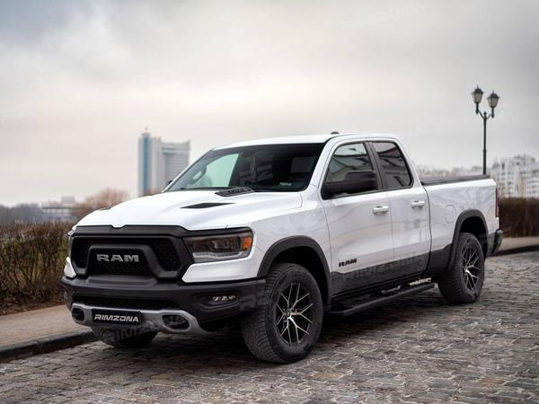 DODGE RAM 1500 НА ЛИТЫХ ДИСКАХ В СТИЛЕ HF6-4 R18 - Фото № 4