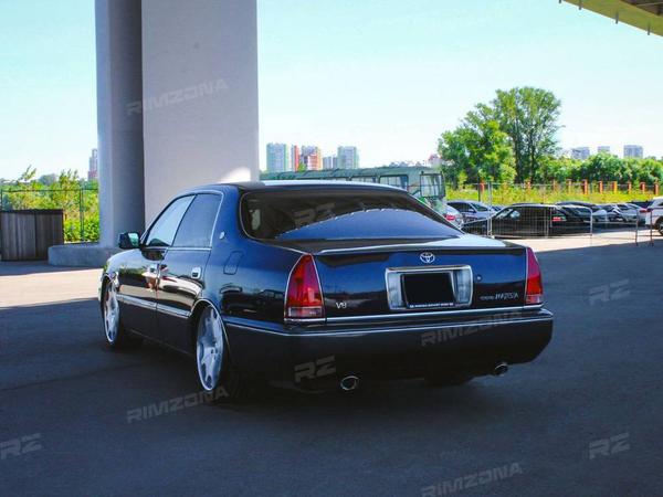 TOYOTA CROWN MAJESTA НА КОВАНЫХ ДИСКАХ В СТИЛЕ RIVERSIDE TRAFFICSTAR DTX R19 - Фото № 3
