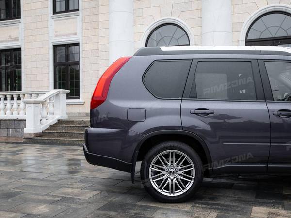 NISSAN X-TRAIL НА ЛИТЫХ ДИСКАХ В СТИЛЕ VOSSEN VFS-4 R18 - Фото № 6