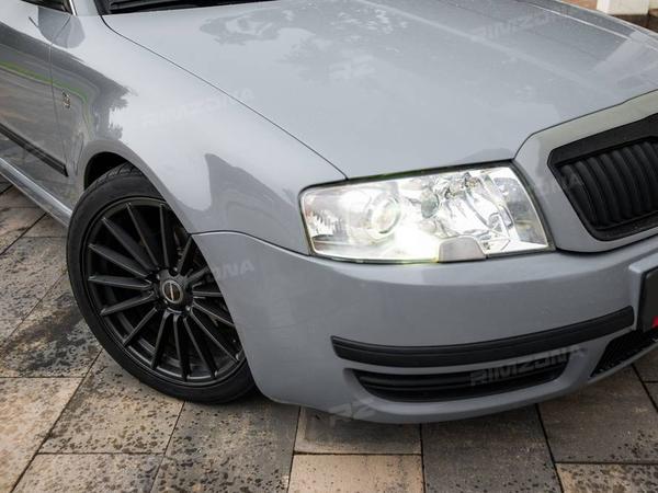 SKODA SUPERB НА КОВАНЫХ ДИСКАХ В СТИЛЕ VOSSEN VPS305 R18 - Фото № 2