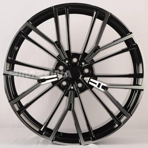 Литой диск В стиле BMW 5537 R20 8.5J 5x120 ET25 dia 72.6