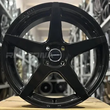 Литой диск В СТИЛЕ VOSSEN CV3 Volterra R18 9J 5x114.3 ET20 dia 73.1