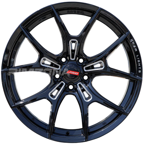 Литой диск RAYS Gram Lights R18 8J 5x108 ET35 dia 73.1