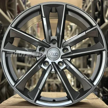 Литой диск В стиле Audi RS7 2023 R19 8.5J 5x112 ET35 dia 66.6