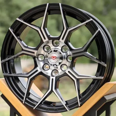 Литой диск В СТИЛЕ VOSSEN 5213 R15 6.5J 4x100/4x114.3 ET35 dia 73.1